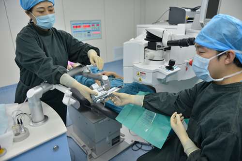 珠海近视眼激光医院哪家好，深度解析珠海眼科医疗实力与优势